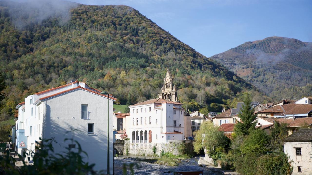Vacanceole - La Maison Du Haut Salat Seix Exterior photo